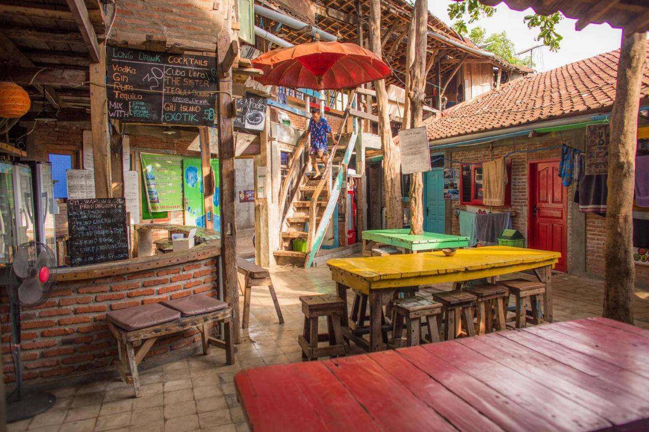 Gili La Boheme Sister Hostel Джили Трауанган Екстериор снимка